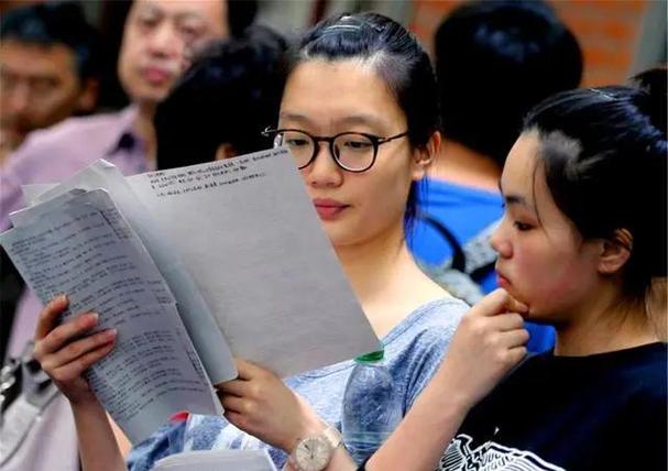 朋友圈投票的说说段子_朋友圈互投票群_投票群圈朋友圈怎么发